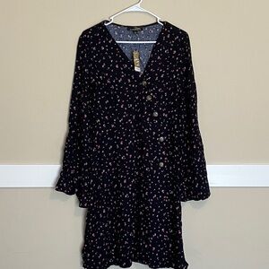 Suzanne Betro Long Sleeve Floral Dress